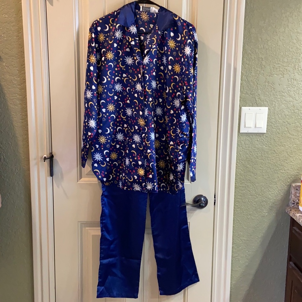 Silky Pajamas by Tesoro Brand. EUC!